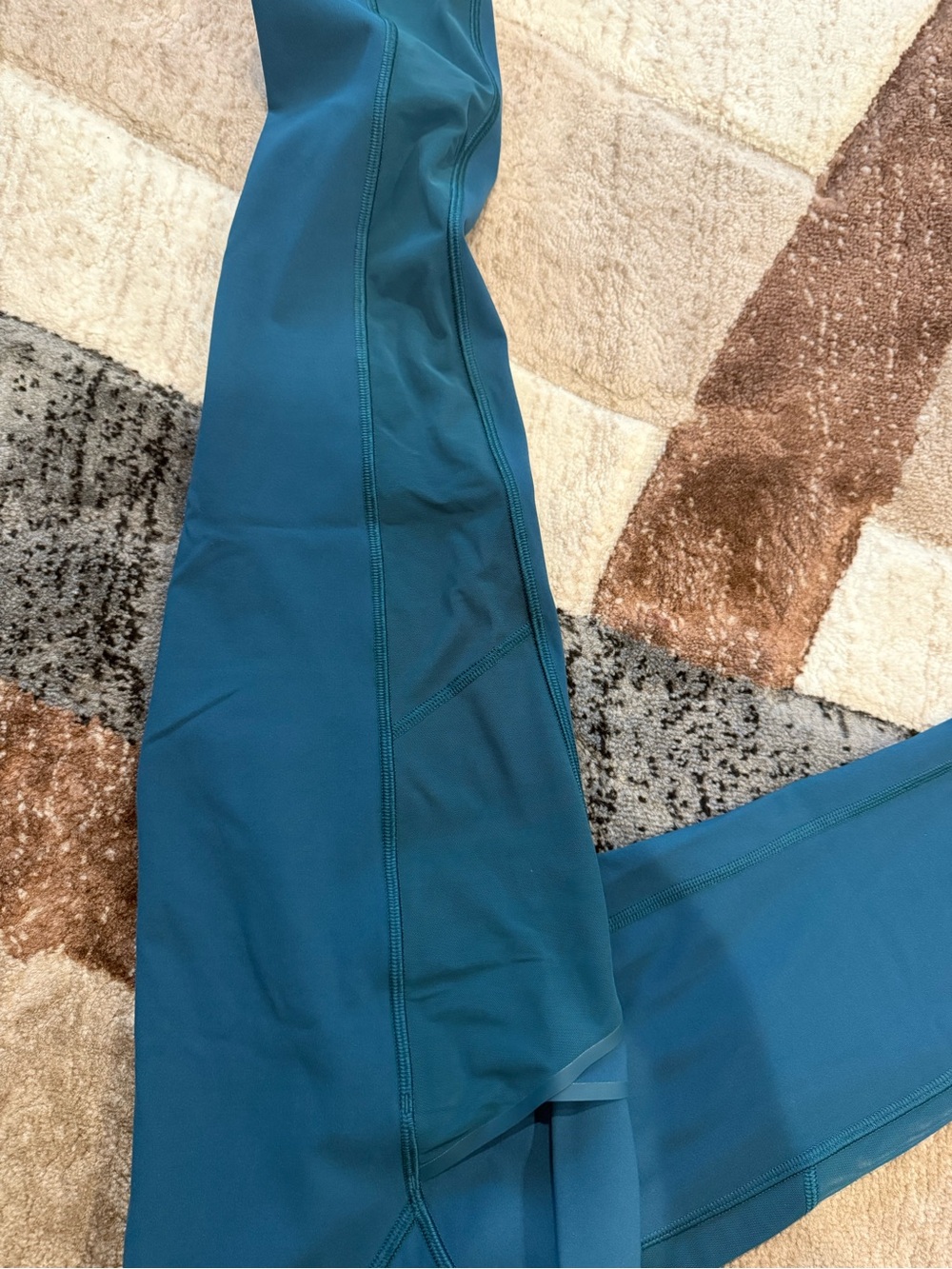 lululemon athletica Teal Leggings - Picture 3 of 3